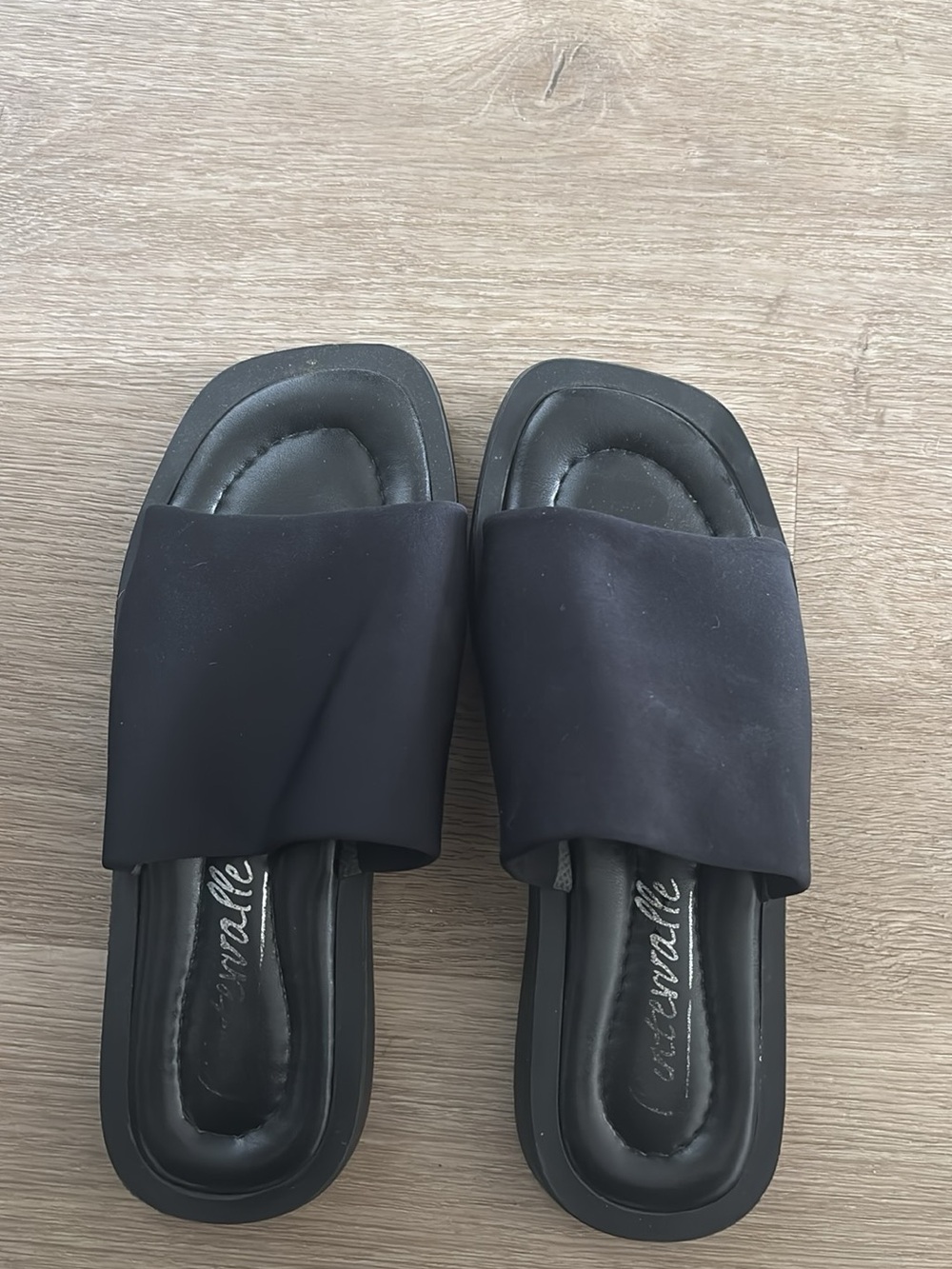 Black Slide Sandals L’Intervalle 39